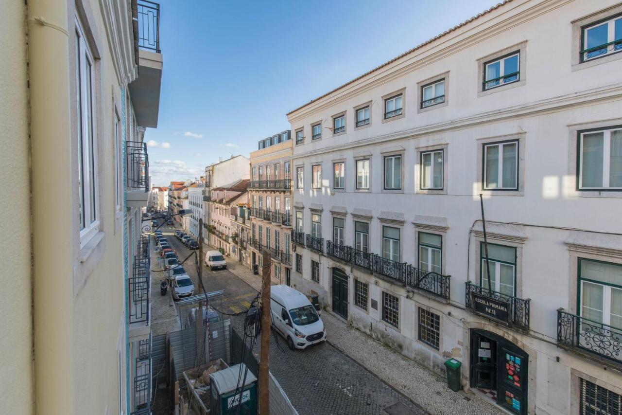 Lovelystay - Peaceful Central Apartment I Lissabon Buitenkant foto