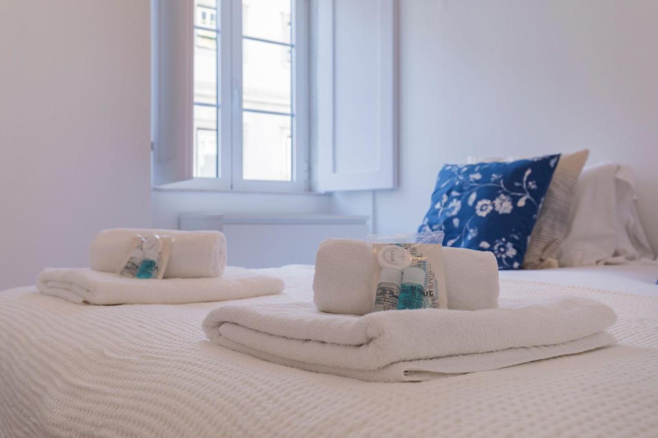 Lovelystay - Peaceful Central Apartment I Lissabon Buitenkant foto